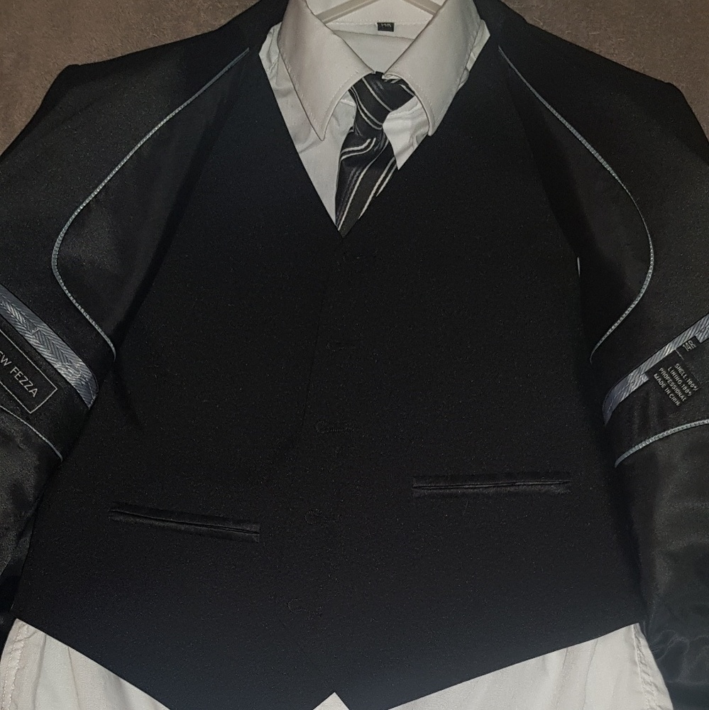 Andrew Fezza Tuxedo - Picture 2 of 6
